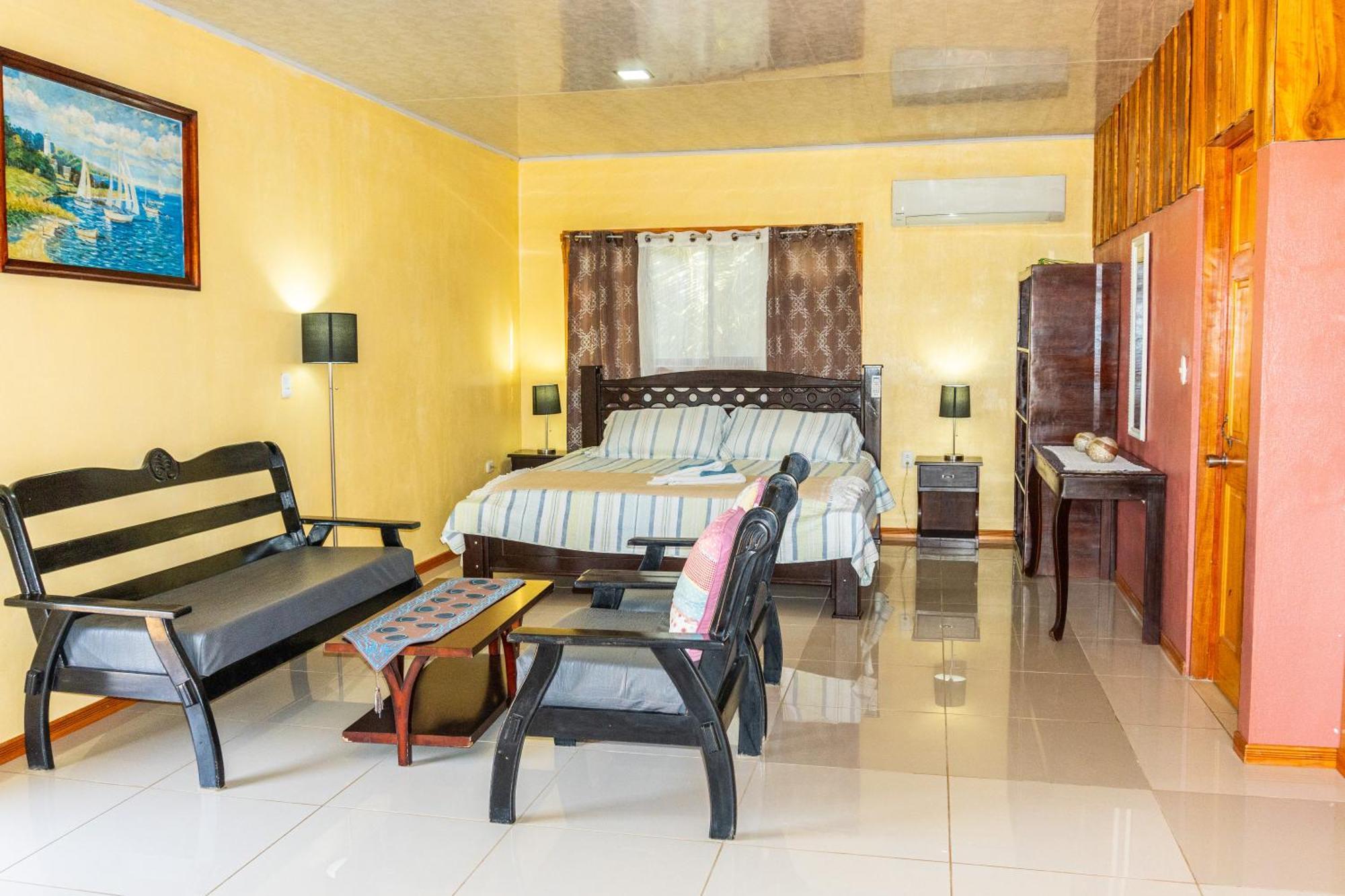 Drakes Bay Villa Manolo Ocean And Forest View Hotel מראה חיצוני תמונה
